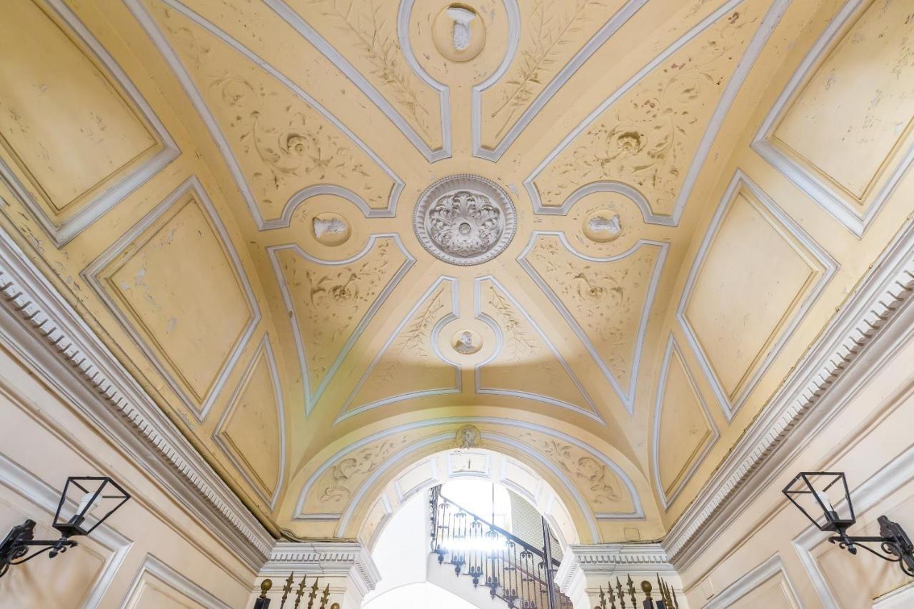 Attico Al Duomo By Napoliapartments Exterior foto